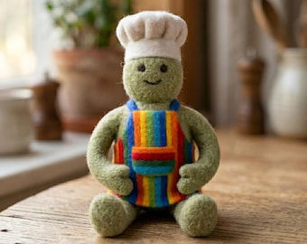 Naaldvilten kleine chef-kok figuur, handgemaakte fanart wol verzamelobject