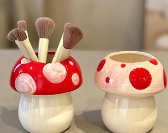 Handmade Ceramic Mushroom Makeup Brush Holder, Whimsical Vanity Decor
