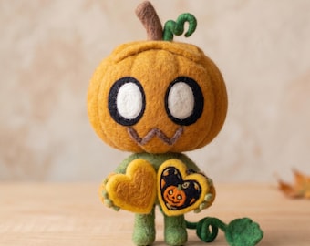 Dandy's World Gourdy Needle Felted Figure, Handmade Pumpkin Fan Art Collectible Decor