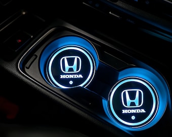 Lampki samochodowe LED do uchwytów na kubki Honda | 7-kolorowe podstawki z logo zmieniającym się w zależności od modelu dla właścicieli Hondy