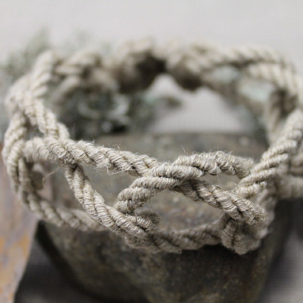 Rustic Rope bracelet to teen boys. Unisex, minimalist, fiber.