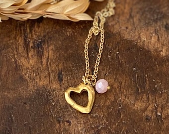 Heart necklace Gold heart necklace Galentine gift Rustic heart necklace Valentine jewelry Bridal jewelry Heart and pearl necklace Heart