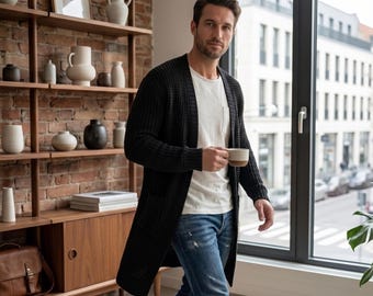 Langer Waffelstrick-Cardigan für Herren, Grobstrick-Cardigan in Übergröße, Umhang im Wikinger-Tunika-Stil, Geschenkidee für Mittelalter- und Heidenfans, Urban Nomad Longline F352