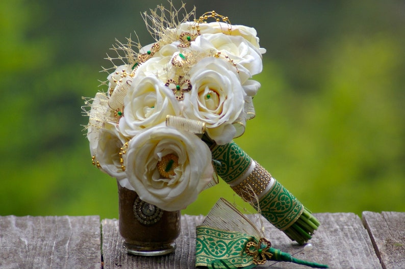 Irish Bouquet Ivory Silk Rose And Emerald Green Brooch Bridal St Patricks Weddings Bouquets Corsages Valresa Com