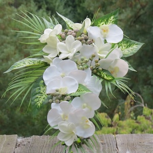 LARGE 20&quot; Cascade Hawaiian Wedding Bouquet Tropical Hawaiian Plumeria Orchid White Green