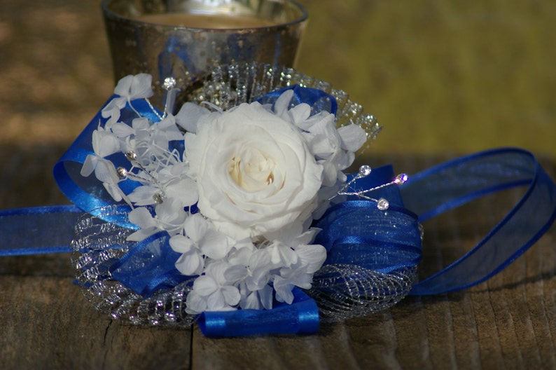 Gatsby SET préservé véritable rose et argent bleu strass Kennedy Corsage et ensemble de boutonnière image 2