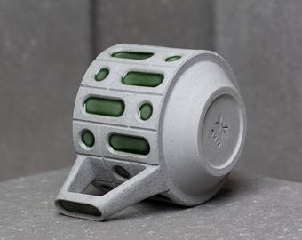 手作りの絵付け陶器マグカップ – カスタマイズ可能な職人技のコーヒーカップ