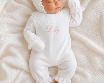 Personalized Baby Girl Lace Romper Set, Embroidered Newborn Outfit with Bonnet and Blanket