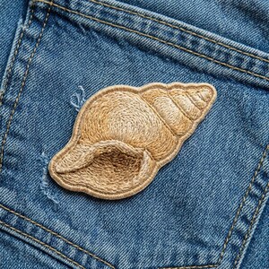 Seashell Embroidered Iron-On Patch, Beige Ocean Shell Applique for Beach Clothing, Backpack Accessory