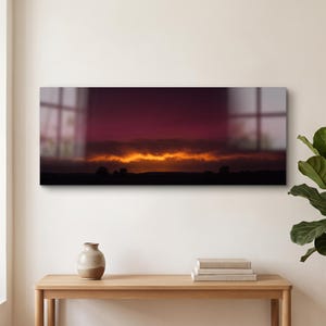 Feuriger Horizont Sonnenuntergang Himmel Glas Wandkunst | Ausgetemperte Abenddämmerung Landschaftsdruck
