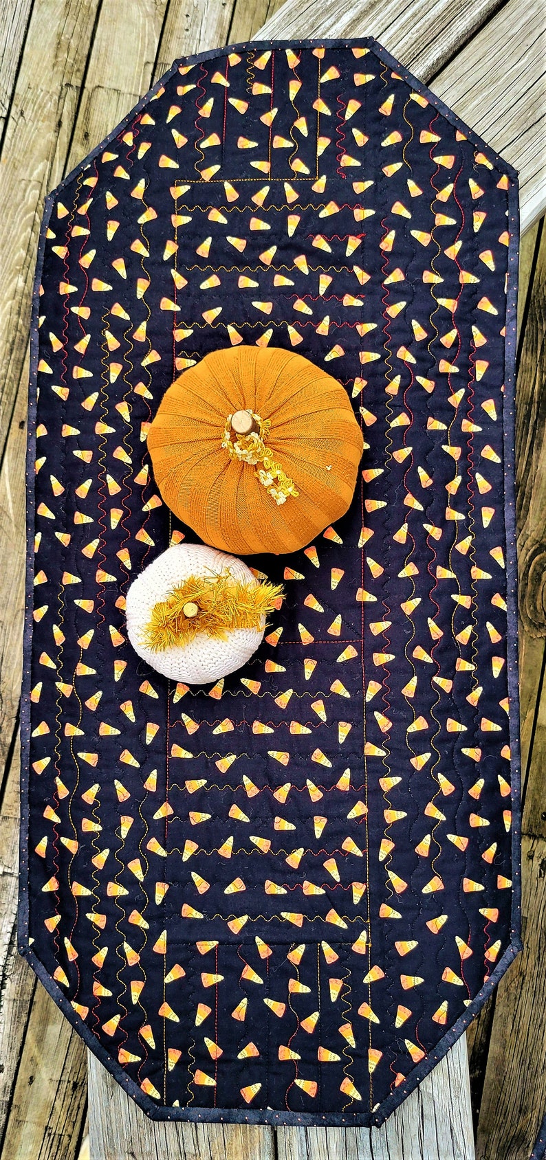 Halloween Quilted Table Runner: Spiders, Webs, Orange & Black Decor - Etsy