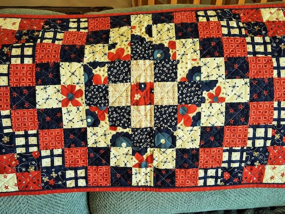 Patchwork Americana Quilt Blue Red Cream Table Runner Patriotic Quilted Table Runner Americana Table Runner Quilt Patchwork Table Runner