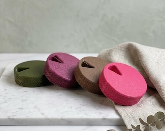 7 Day Weekly Pill Organizer - Minimalist 3D Printed Pill Box - Travel Medication Case - Geometric Vitamin Holder