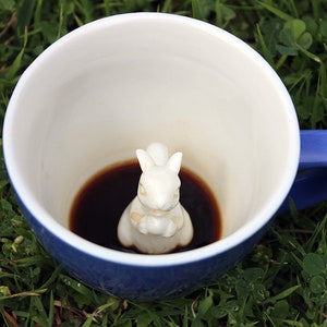 SQUIRREL Ceramic Mug | Hidden 3D Animal Cup at Bottom of Coffee Mug | Kawaii Woodland Animal | Table Decor, Fun Birthday Gift