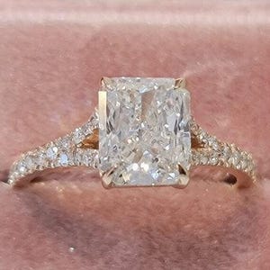 18k Rose Gold Wedding Ring, Radiant Cut Moissanite Diamond Antique Ring, Pave Setting Anniversary Ring, Unique Split Shank Ring For Mother.
