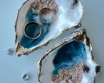 Set di 2 portagioie a forma di conchiglia d'ostrica, ciotola portagioie in resina a tema oceano e spiaggia, portaanelli costiero, regalo unico a tema sirena, regalo per la festa della mamma