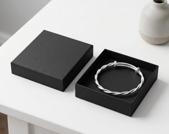 Sterling Silver Twisted Bangle Bracelet, Hammered Mobius Bangle, Adjustable 925 Silver Bracelet, Minimalist Jewelry Gift for Her
