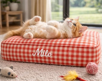 Lit personnalisé pour animal de compagnie Vichy, coussin prénom personnalisé