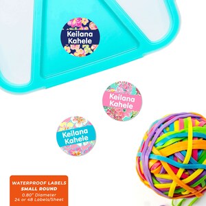Etichette rotonde con nome (3 misure), Tropical Trio (2 set di colori)