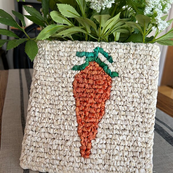 fabric carrot potholder, 7.5 x 7.5 inch fabric Easter trivet, country vibe, carrot design, kitchen housewares