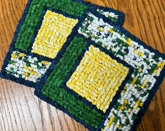 blueberries and lemons, set of 2- 8 x 8 inch, modern fabric potholder, navy, yellow fabric, quilt design, hooked potholder