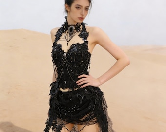 Completo gotico con corsetto in pizzo nero – Abito dark fantasy, costume da festival, costume da strega per Halloween da donna, completo gotico nero