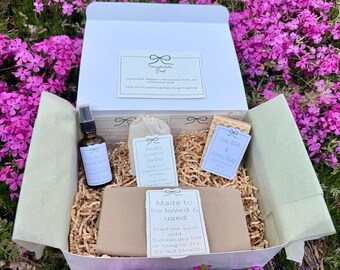 Cozy Keepsake Gift Box | Personalized Dish Towel, Handmade Soap & Linen Spray | Thoughtfully Boxed