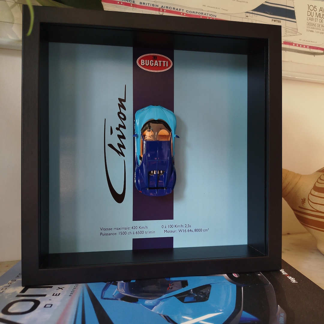 heco製 1/43 Bugatti T73A 1947 箱・保証書あり Bugatti Chiron Shadow Box Frame — 1:43 Diecast Miniature — Luxury