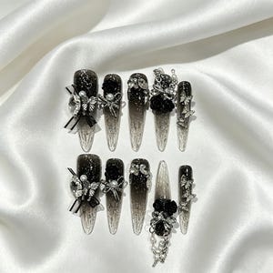 Black Silver Gradient Press On Nails, Gothic Rhinestone & Rose Charms, Long Almond Fake Nails for Party