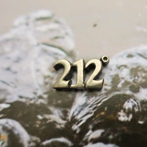 Boiling Point (212 degrees) Pewter Lapel Pin- CC574- 212 degrees, Boiling, Science, and Temperature Pins