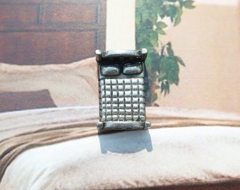 Bed Lapel Pin - CC301- Bed, Furniture, and Home Pins