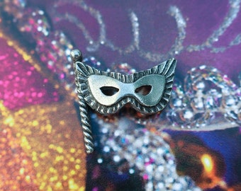 Masquerade Ball Mask Pewter Lapel Pin- CC446- Mardi Gras, Costume, Costume Party Pins