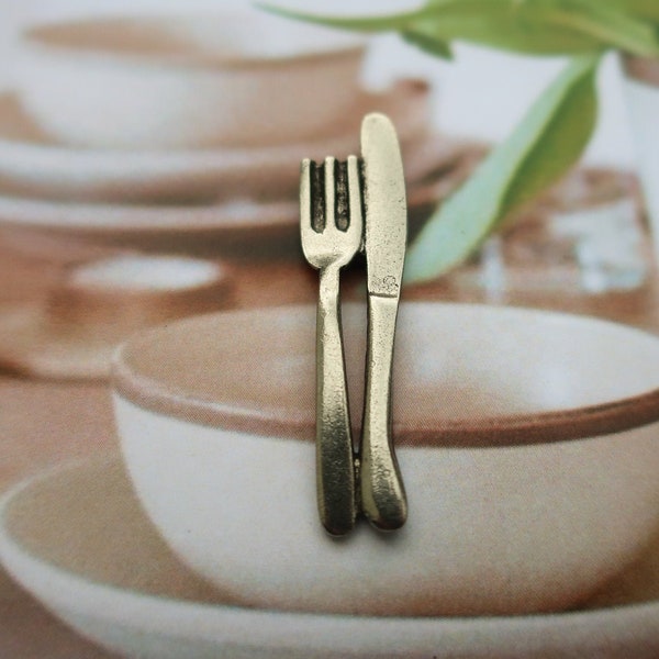 Fork and Knife Pewter Lapel Pin- CC547- Fork, Utensils, Cutlery, Kitchenware, Kitchen, Cooking, Chef, and Culinary Pins