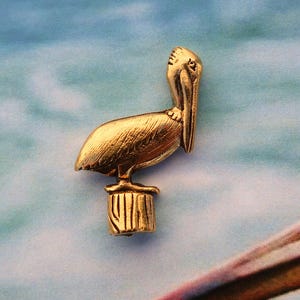 Goldener Pelikan-Anstecker – CC527G – Golftiere, Wildtier-Anstecker