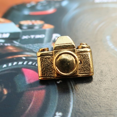 Camera Lapel Pin CC200 Photo Photographer and Camera Pins Etsy