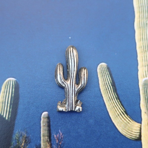 Cactus Lapel Pin- CC488- Cactus, Desert, Sahara, and Plant Pins