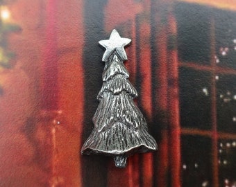 Christmas Tree Lapel Pin- CC310- Merry Christmas, Christmas, Evergreen Tree, Winter, and Holiday Pins