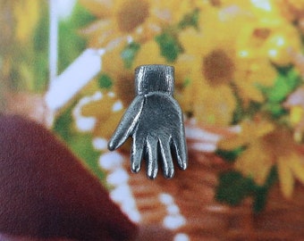 Work Glove Lapel Pin- CC189- Work Glove, Glove, Garden Gloves, and Gardening Pins