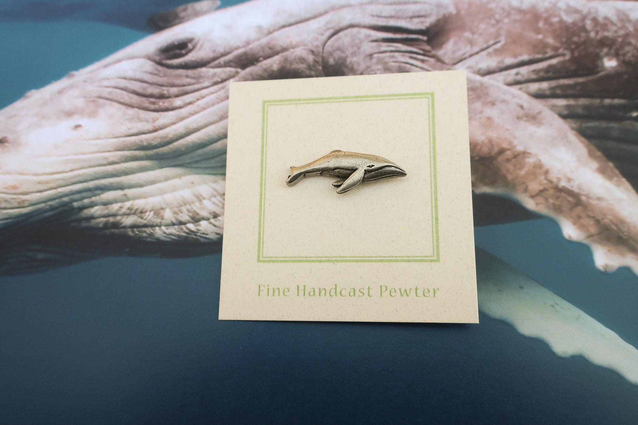 Walvis emaille pin, Grote golf revers pin, Metalen broche, Reizen pin, Walvis badge, Walvis accessoire, Zee minnaar cadeau, Ocean pin, Zomer kraag pin - België