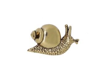 Pin de solapa dorado con forma de caracol - CC718G - Pines de solapa con moluscos, animales y vida silvestre