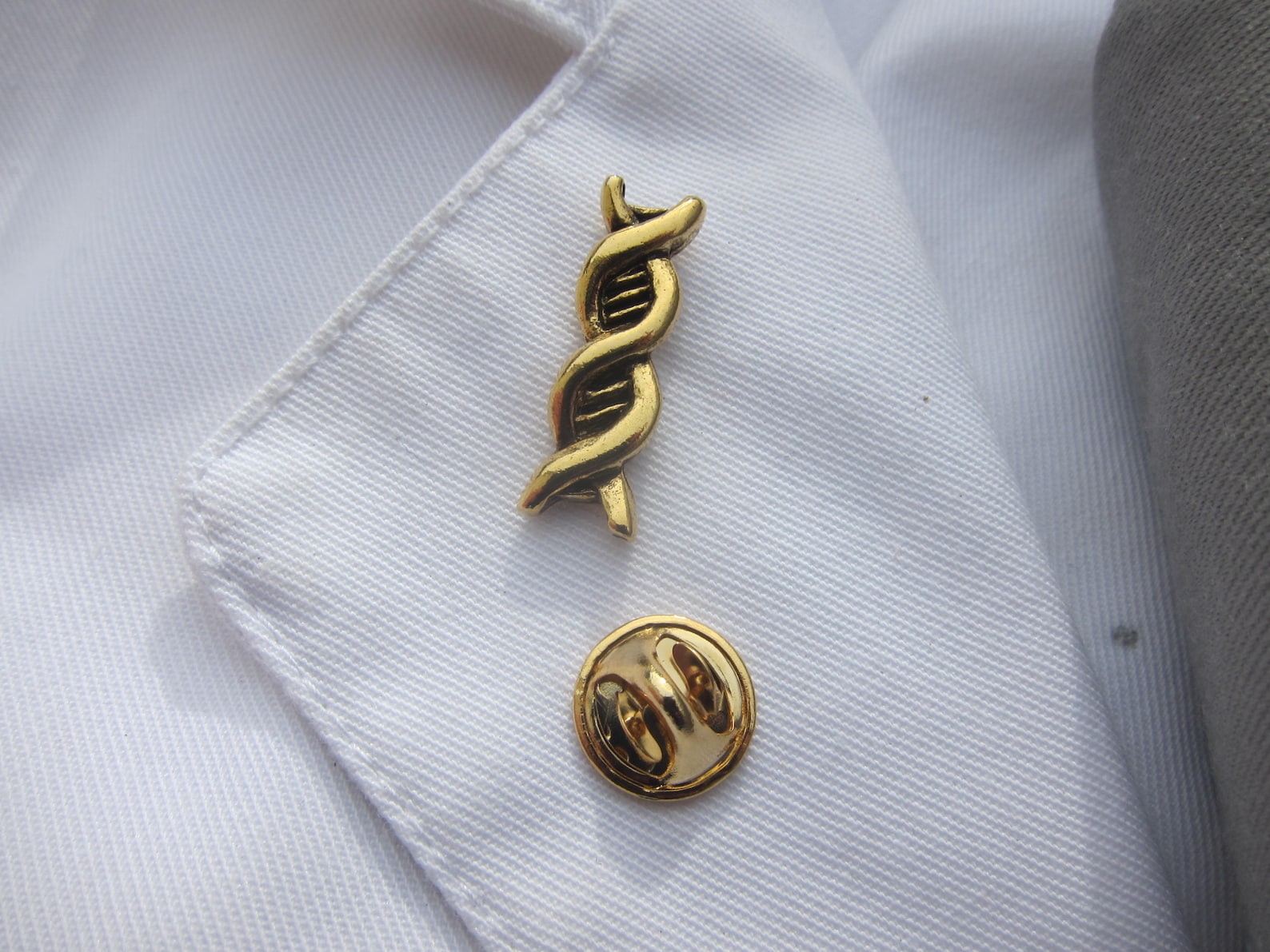 Gold Dipped Pewter DNA Lapel Pin- CC577G- Science and Genetic Pins - Etsy