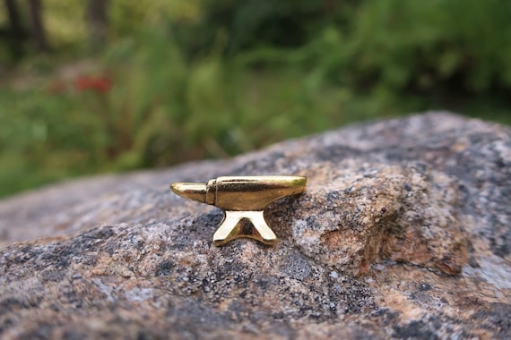 Anvil Gold Dipped Pewter Lapel Pin- CC459G- Metalworking, Blacksmith, and Forging Pins