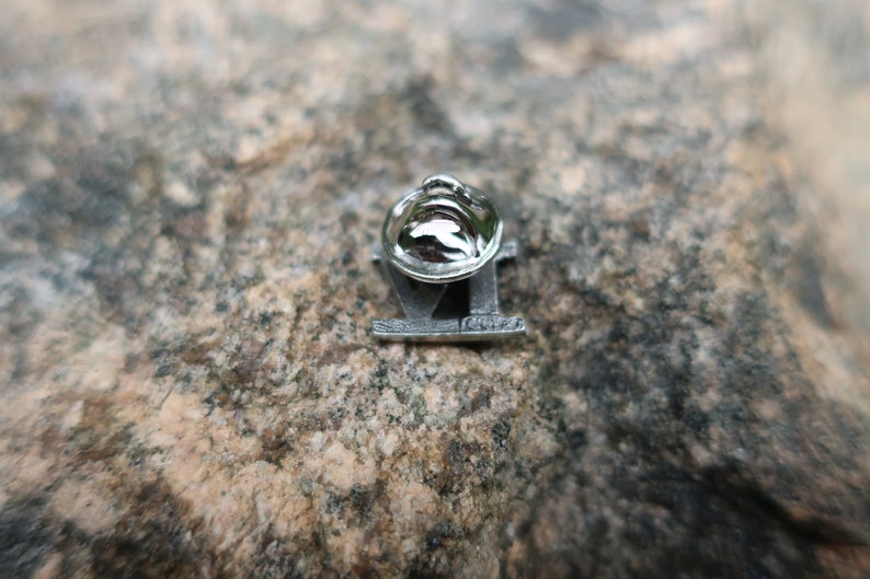 IV Pewter Lapel Pin Roman Numerals 4 Ancient Rome Numbers Etsy Iv pewter lapel pin roman numerals 4 ancient rome numbers etsy