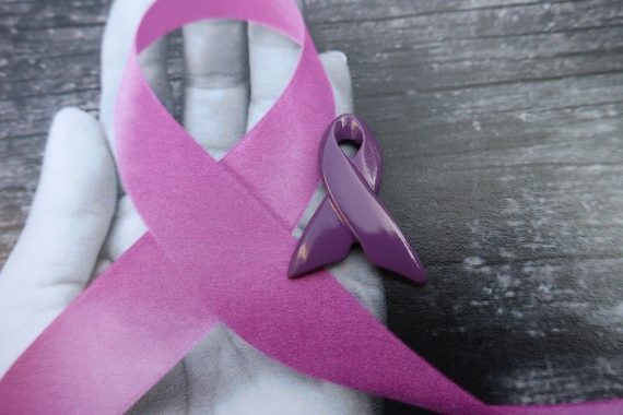 Albero Di Nastri Porpora Di Consapevolezza Illustrazione Vettoriale - Foto 8