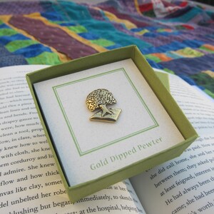 Gold Tree of Learning Lapel Pin CC558G Literacy, Education, Reading, and Teacher Lapel Pins image 10