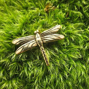 Gold Dragonfly Lapel Pin- CC278G- Dragonfly, Dragonflies, Insects, Bugs, and Garden Accessories