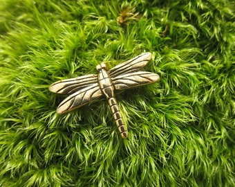 Gold Dragonfly Lapel Pin- CC278G- Dragonfly, Dragonflies, Insects, Bugs, and Garden Accessories