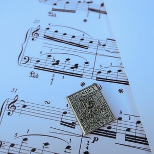 Music Conductor Lapel Pin CC337 Musica, Orchestra, Banda e Pin insegnante di musica immagine 8