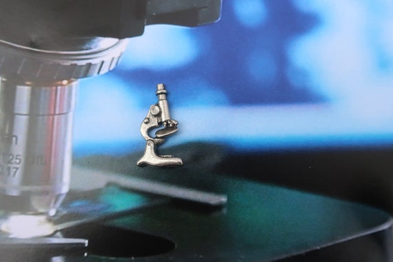 Microscope Lapel Pin CC166 Science and Lab Pins for | Etsy UK