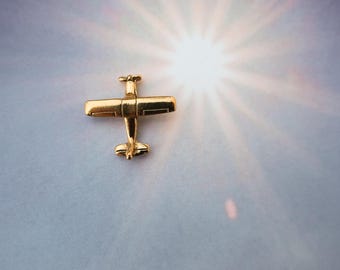 Gold Propeller Plane Lapel Pin- CC369-Aviation, Plane, and Flight Pins